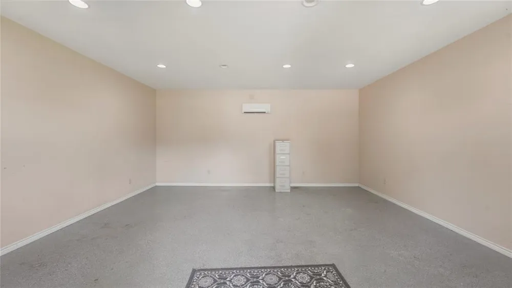 379 Matthew Cove Bastrop, TX 78602