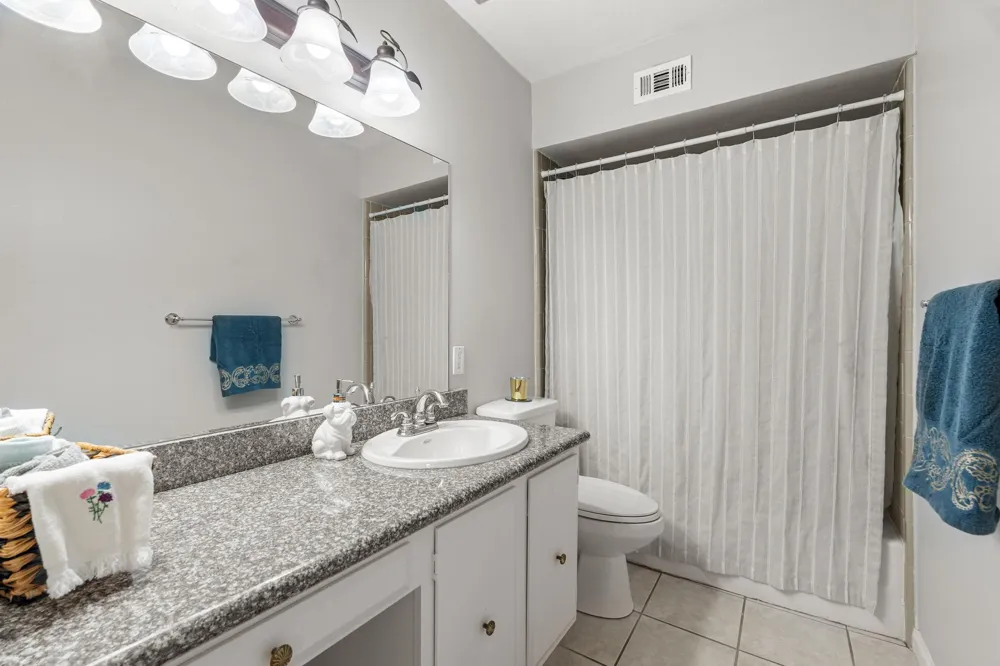 355 Post Oak Lane #742 Houston, TX 77024