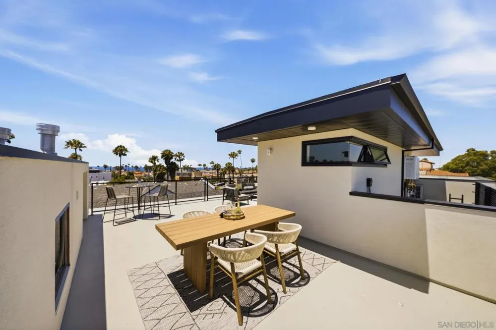 505 Freeman Street #202 Oceanside, CA 92054