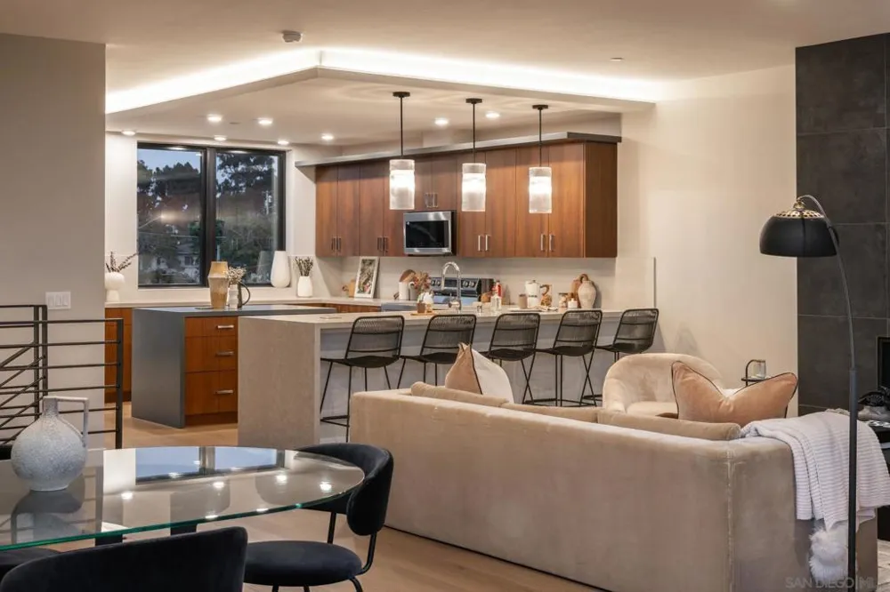505 Freeman Street #202 Oceanside, CA 92054