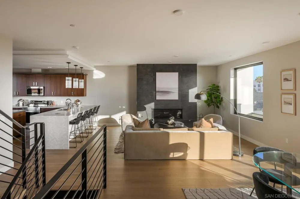 505 Freeman Street #202 Oceanside, CA 92054