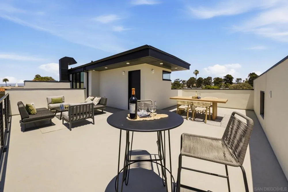 505 Freeman Street #202 Oceanside, CA 92054