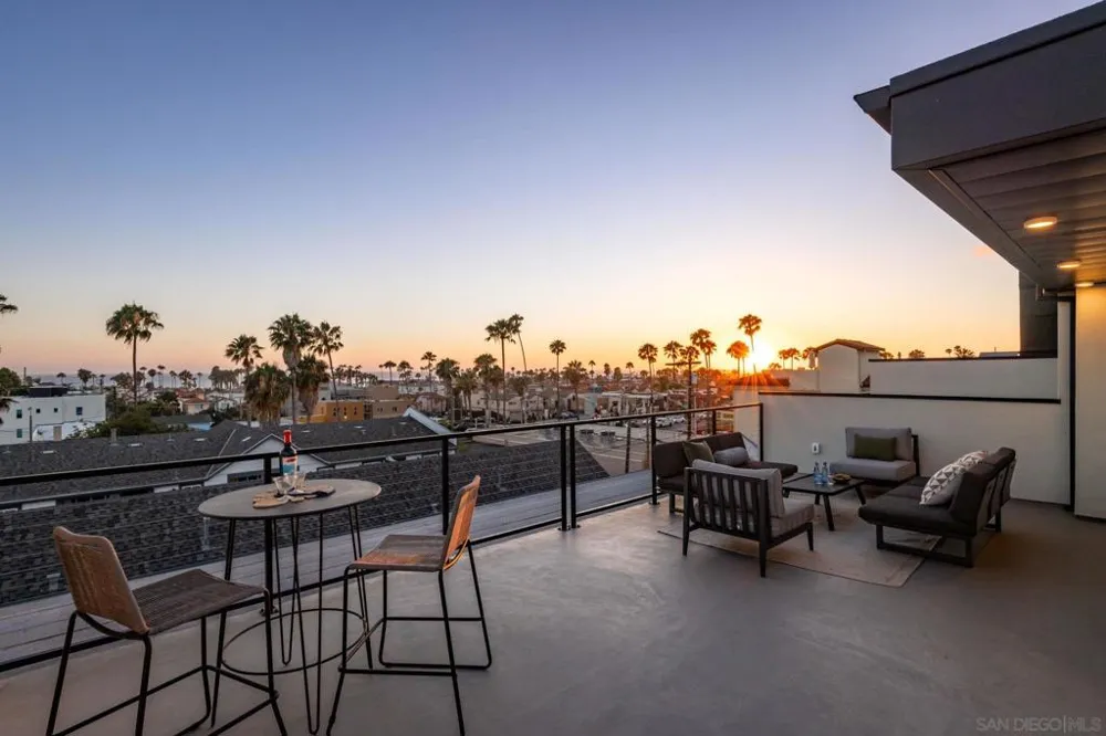 505 Freeman Street #202 Oceanside, CA 92054