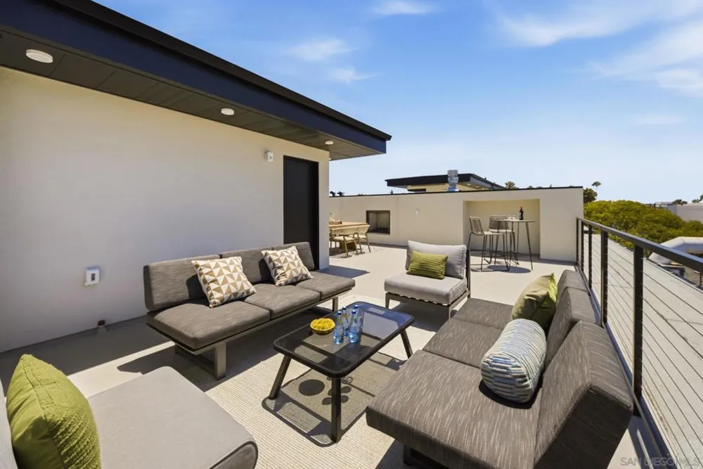 505 Freeman Street #202 Oceanside, CA 92054