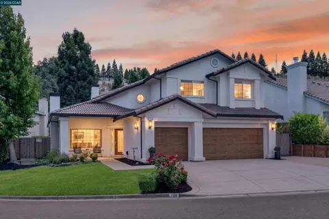 719 Bourne Ct