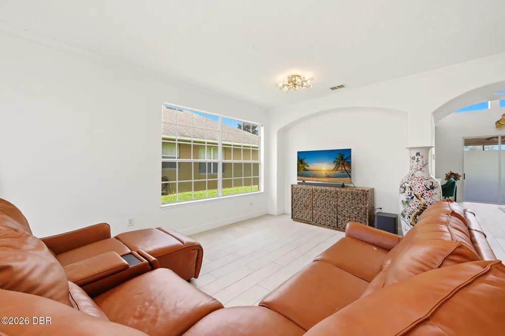 1518 Sun Meadow Drive Orlando, FL 32824