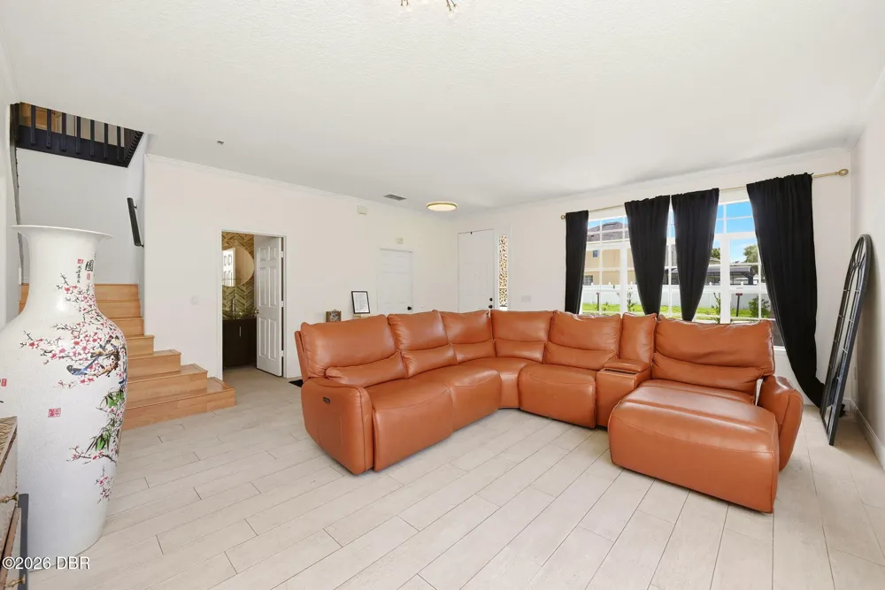 1518 Sun Meadow Drive Orlando, FL 32824