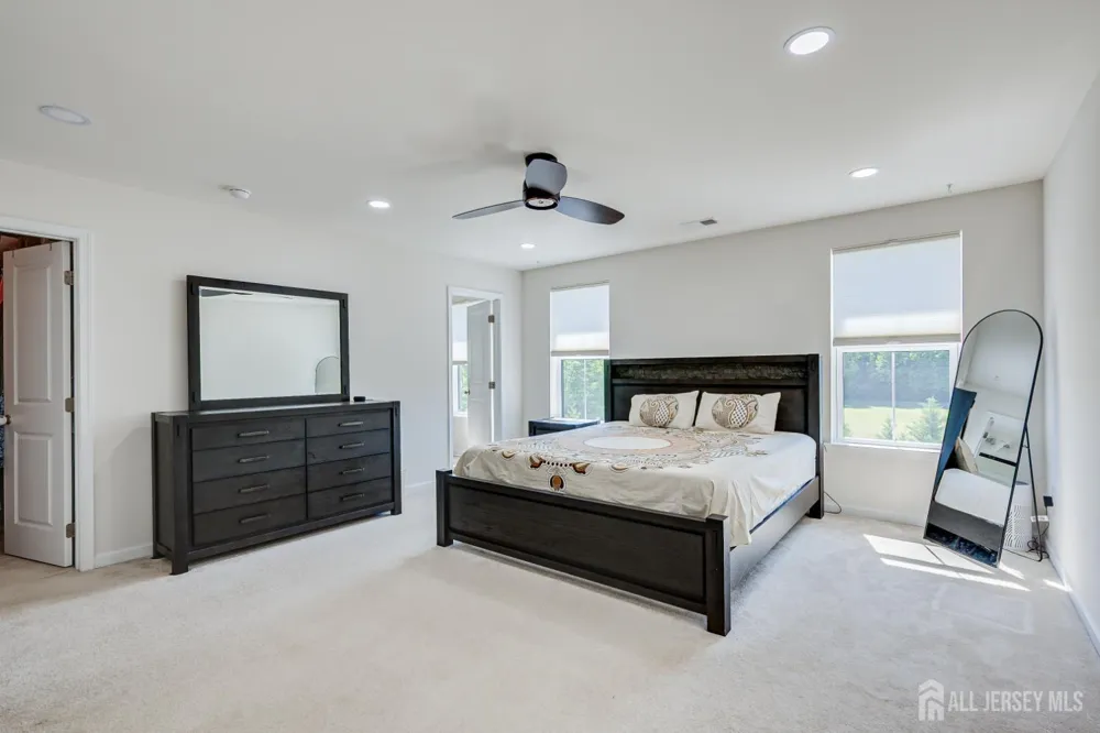 14 Hyacinth Lane Monroe, NJ 08831