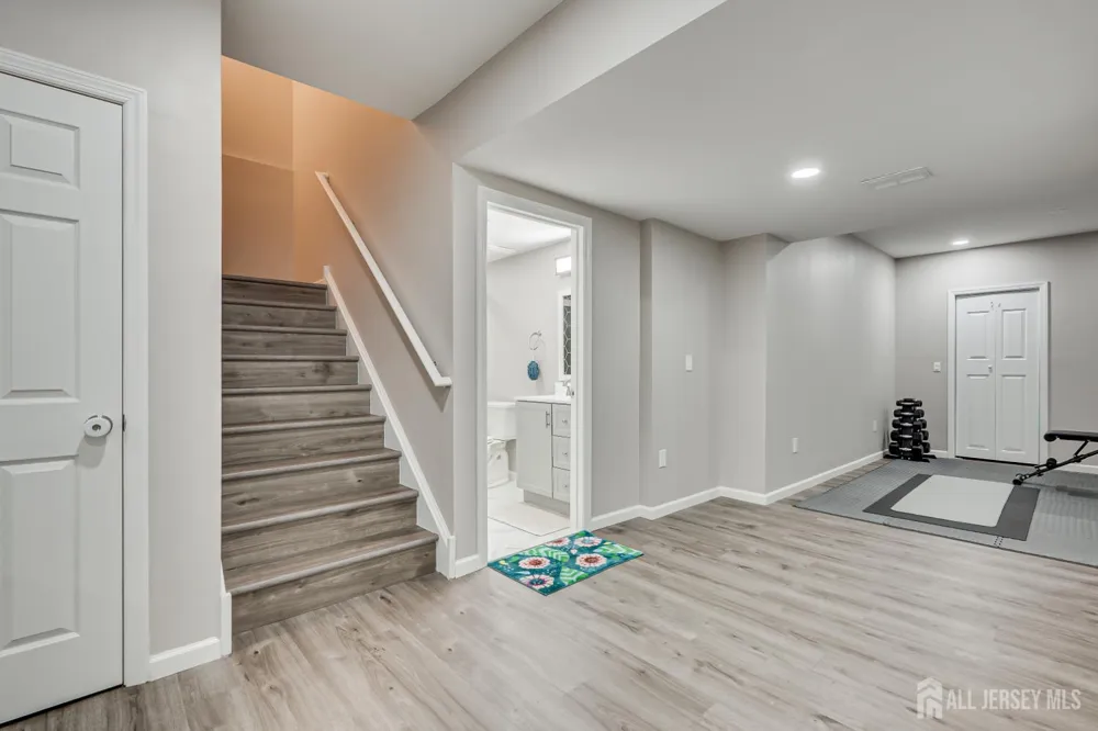 14 Hyacinth Lane Monroe, NJ 08831