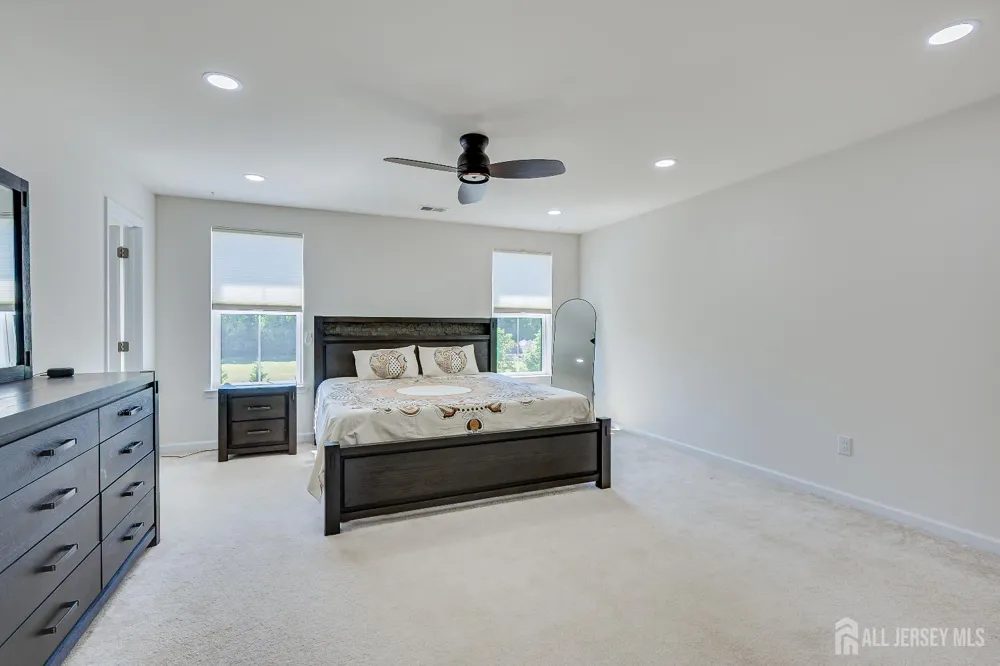 14 Hyacinth Lane Monroe, NJ 08831