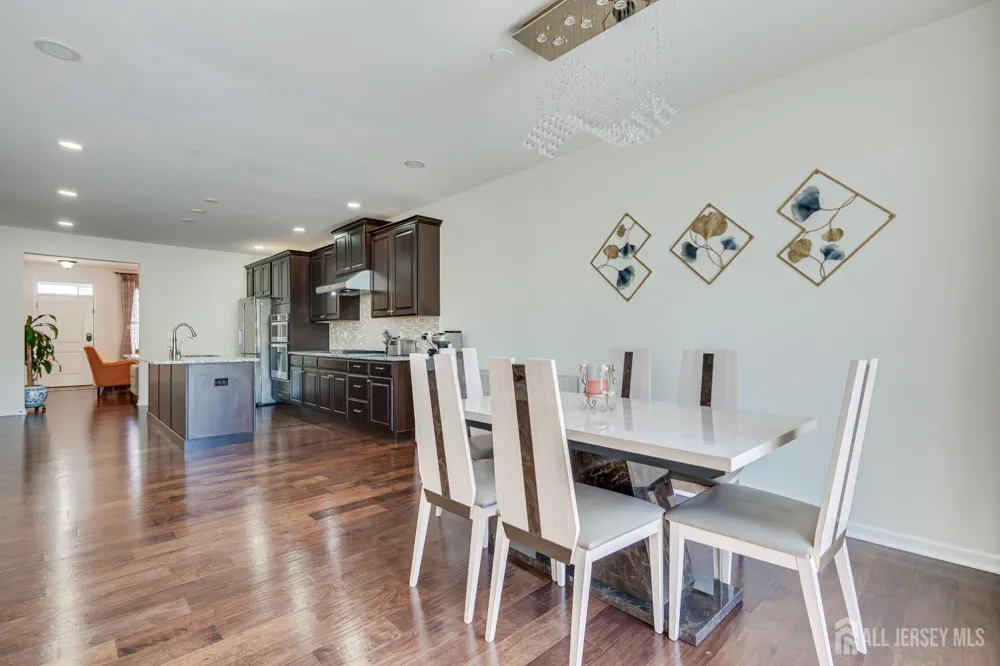 14 Hyacinth Lane Monroe, NJ 08831