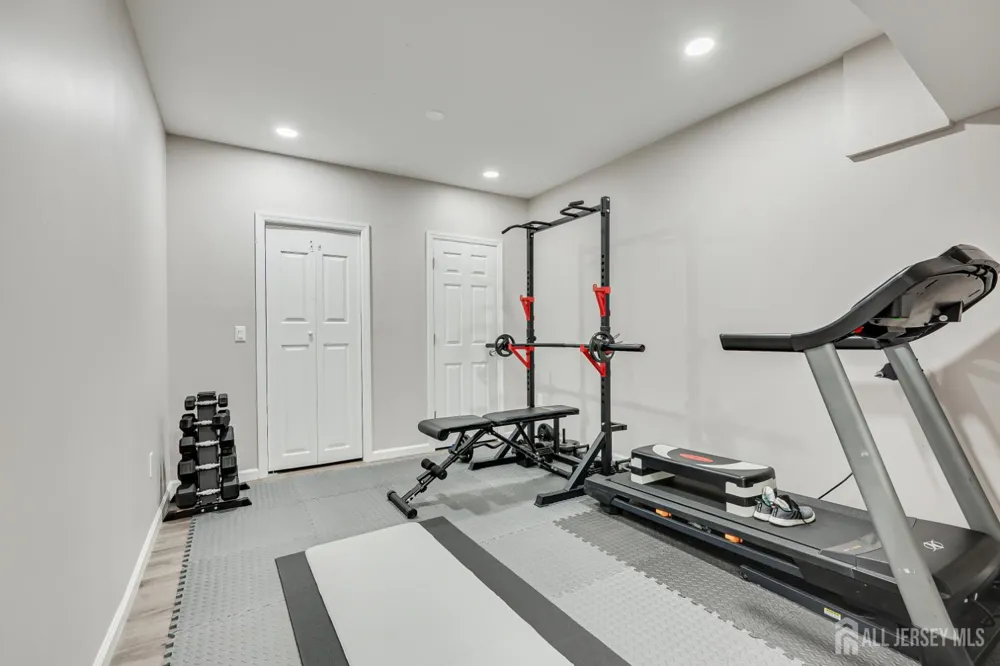 14 Hyacinth Lane Monroe, NJ 08831