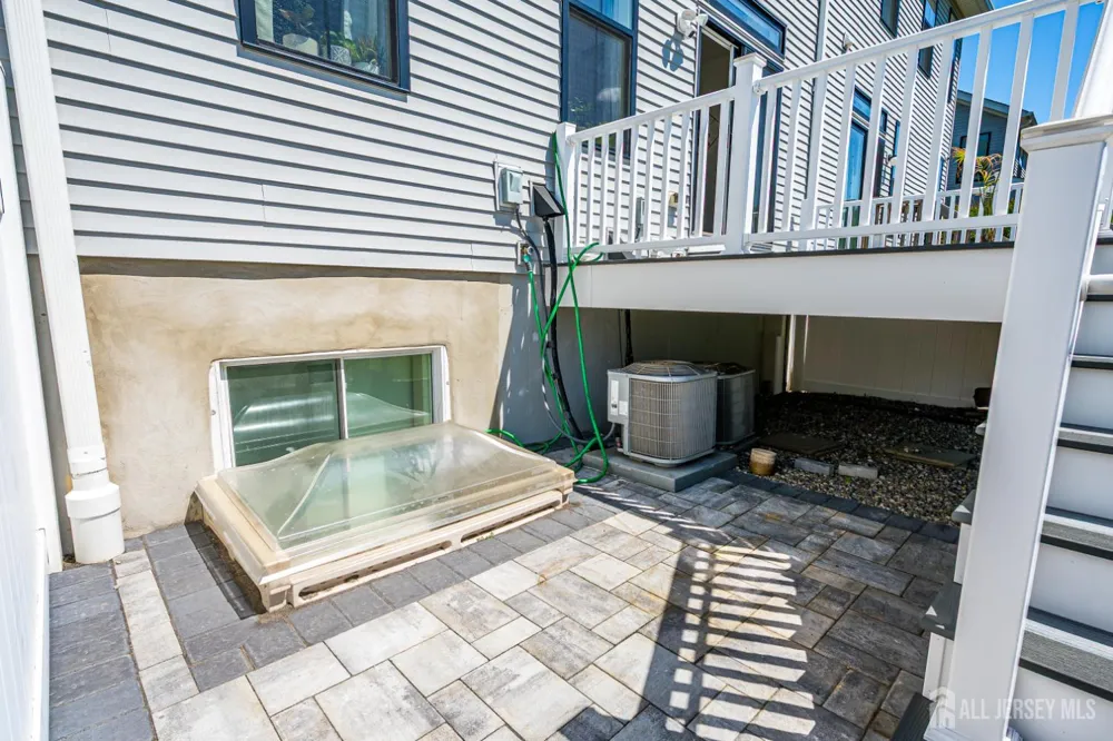 14 Hyacinth Lane Monroe, NJ 08831