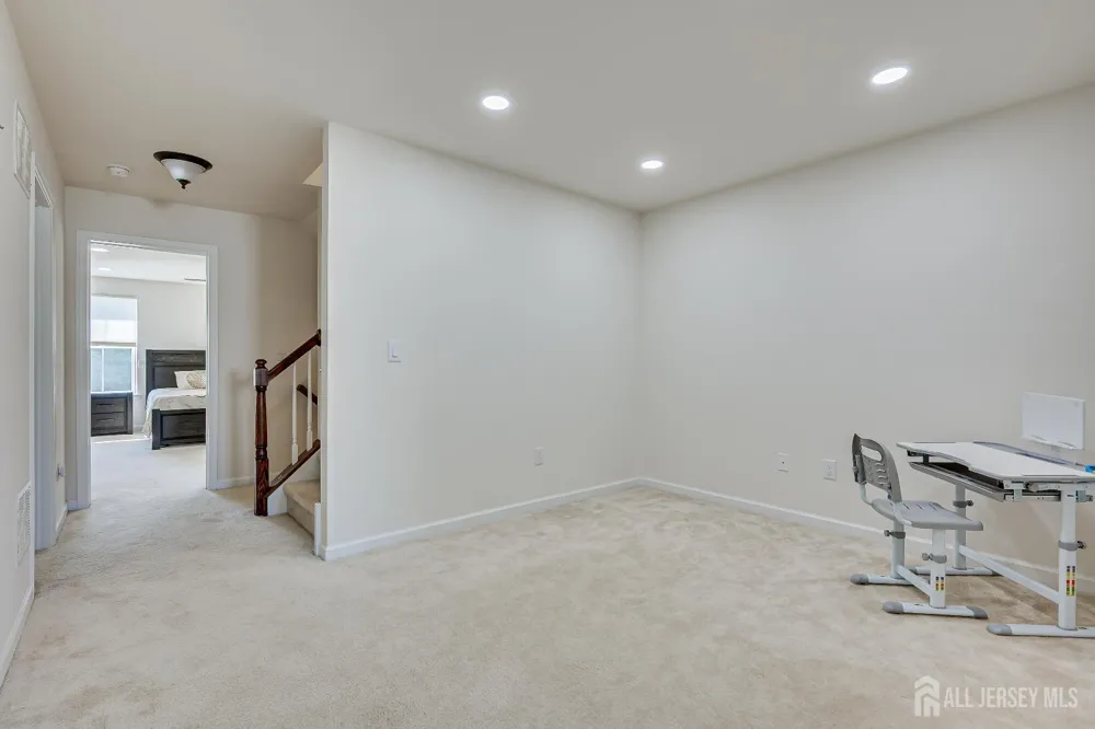14 Hyacinth Lane Monroe, NJ 08831