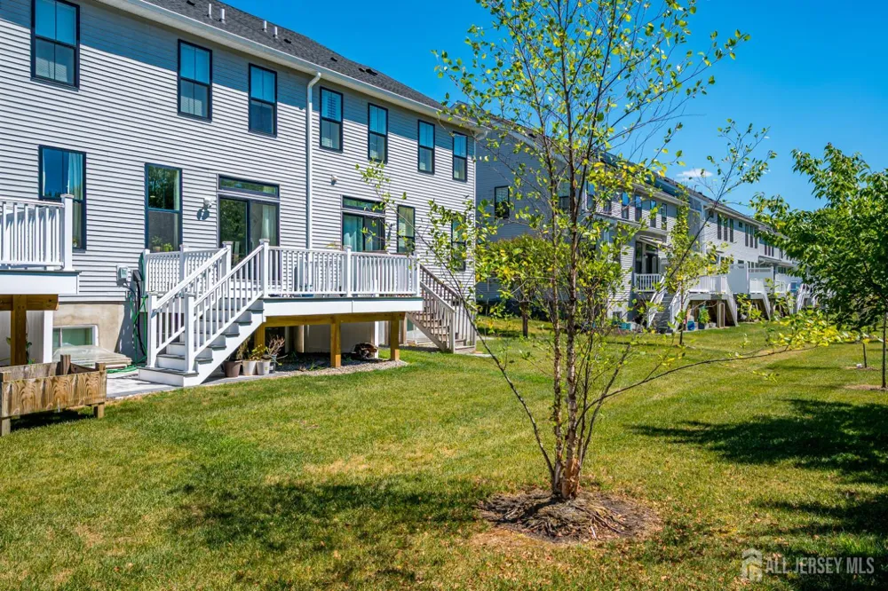 14 Hyacinth Lane Monroe, NJ 08831