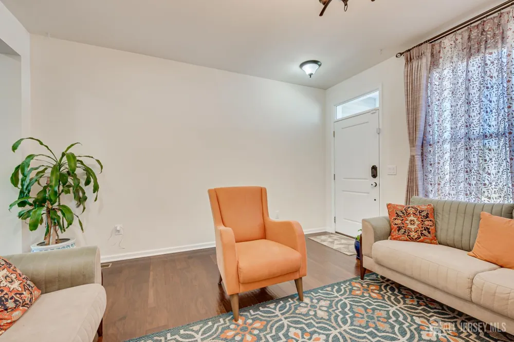 14 Hyacinth Lane Monroe, NJ 08831