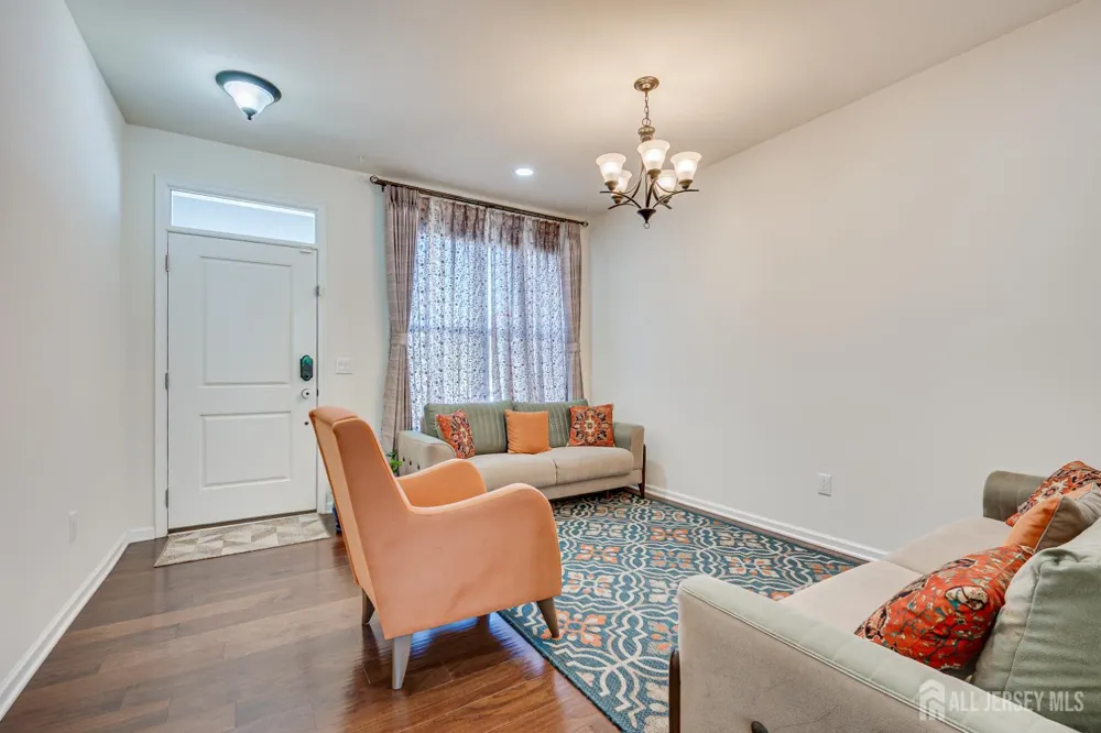 14 Hyacinth Lane Monroe, NJ 08831