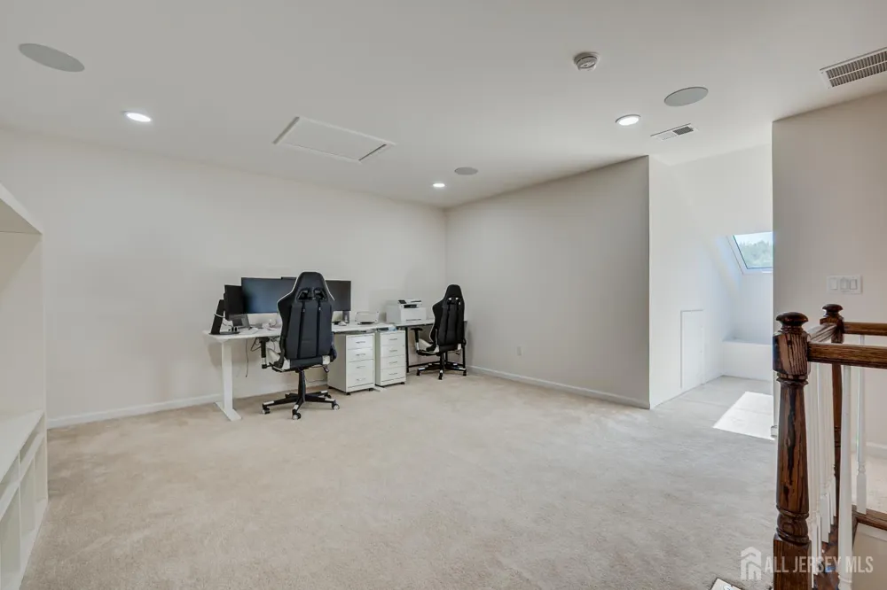 14 Hyacinth Lane Monroe, NJ 08831