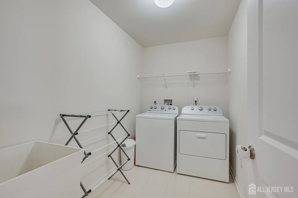 14 Hyacinth Lane Monroe, NJ 08831