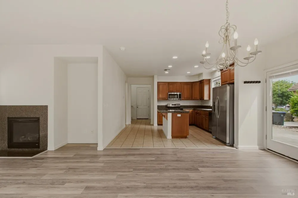 1559 Tommy Lane Fairfield, CA 94533