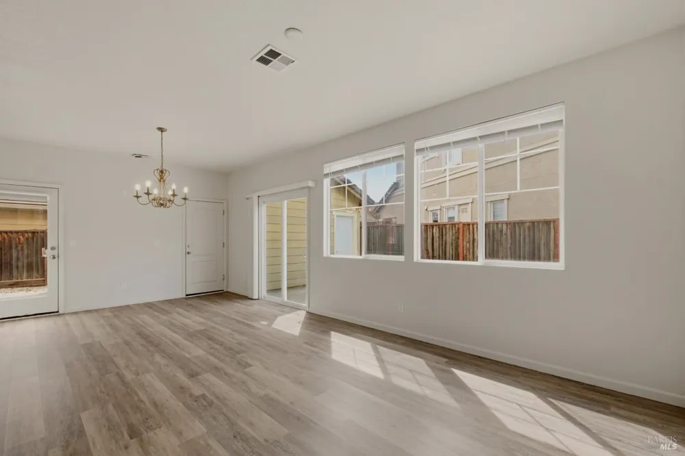 1559 Tommy Lane Fairfield, CA 94533