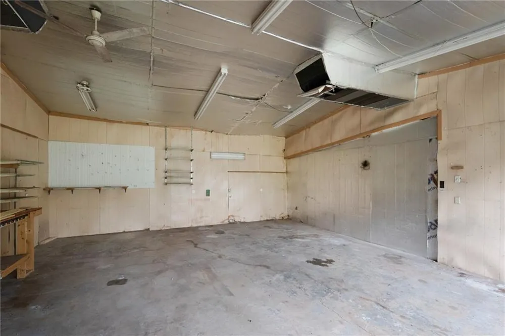 154 County Line Road Plainville, GA 30733