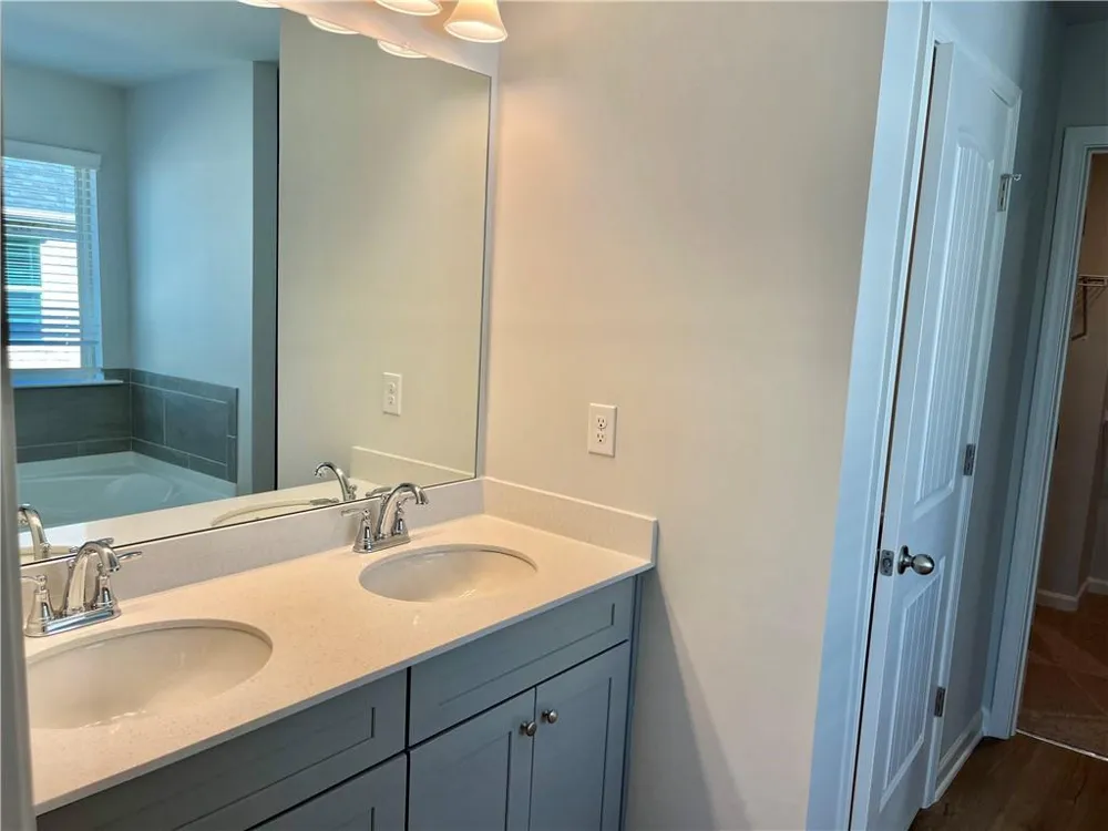 2166 Cadenza Circle Dacula, GA 30019