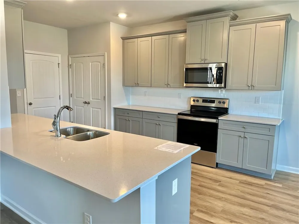 2166 Cadenza Circle Dacula, GA 30019