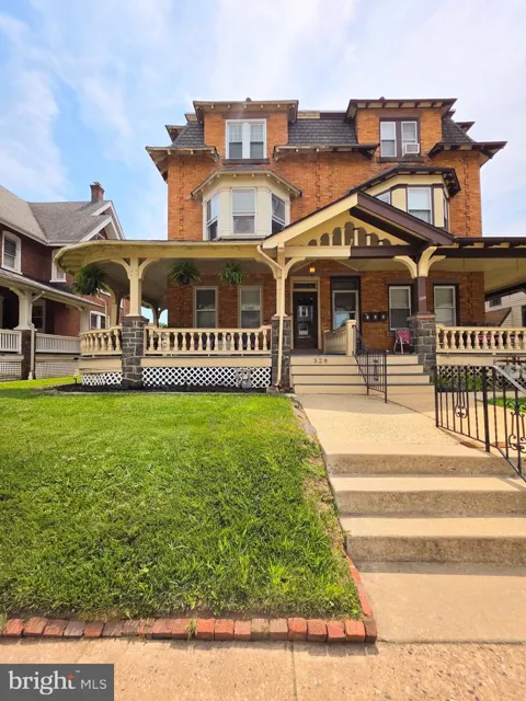 328 COLUMBIA AVENUE