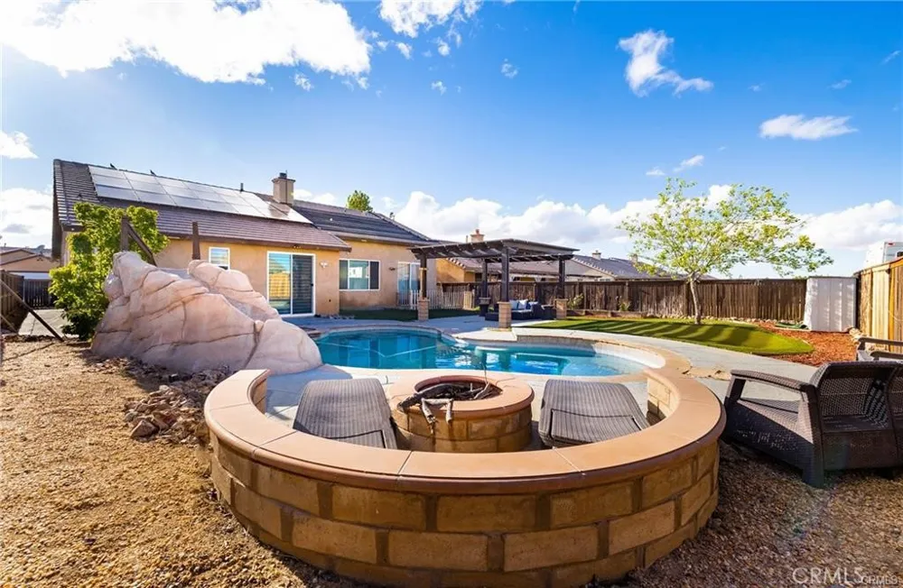 14377 Jeremiah Adelanto, CA 92301