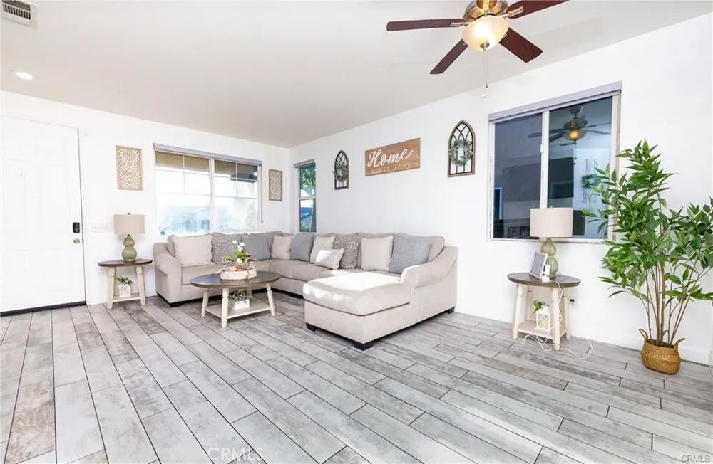 14377 Jeremiah Adelanto, CA 92301