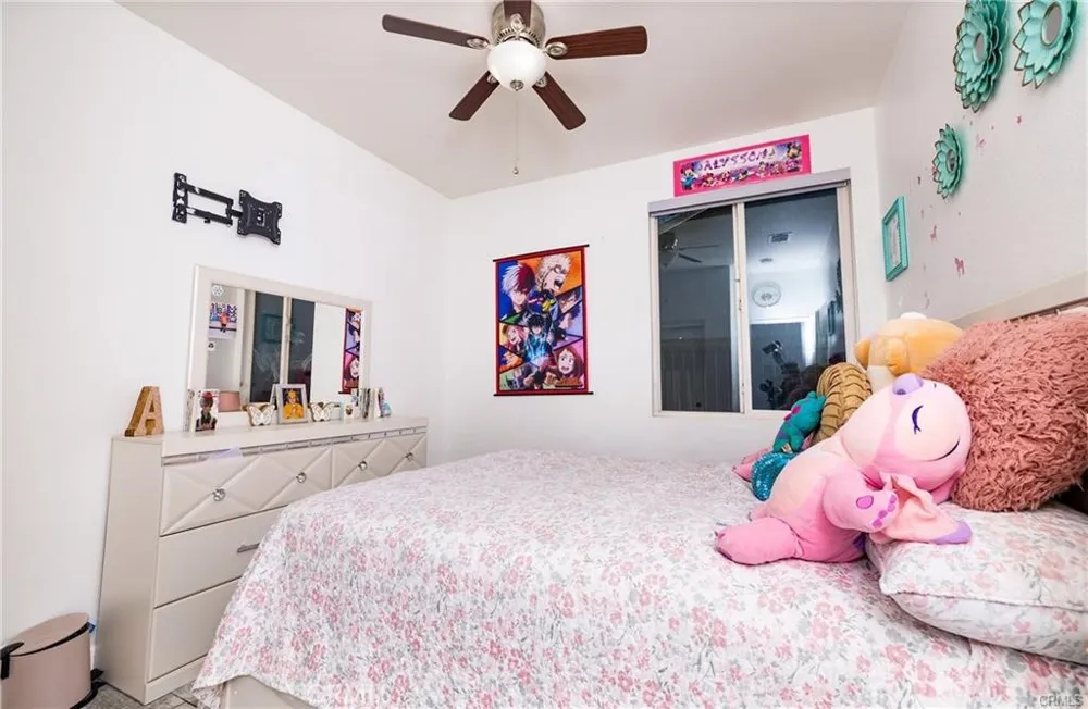 14377 Jeremiah Adelanto, CA 92301