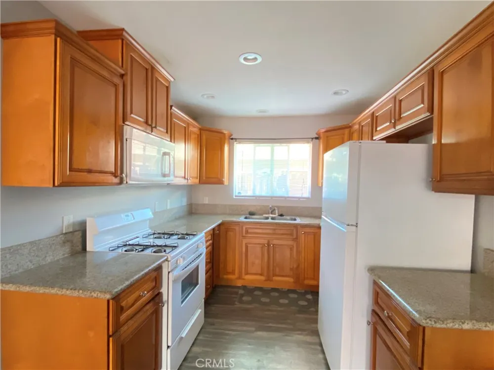 1265 Olive Tree Lane #C Hemet, CA 92543