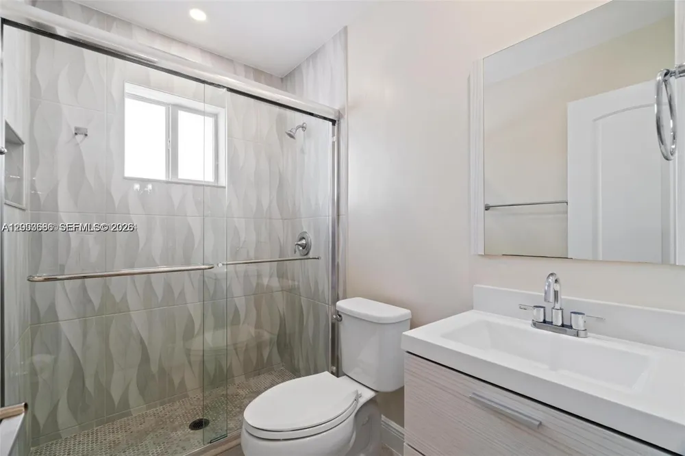 330 W 74th Pl #330 Hialeah, FL 33014
