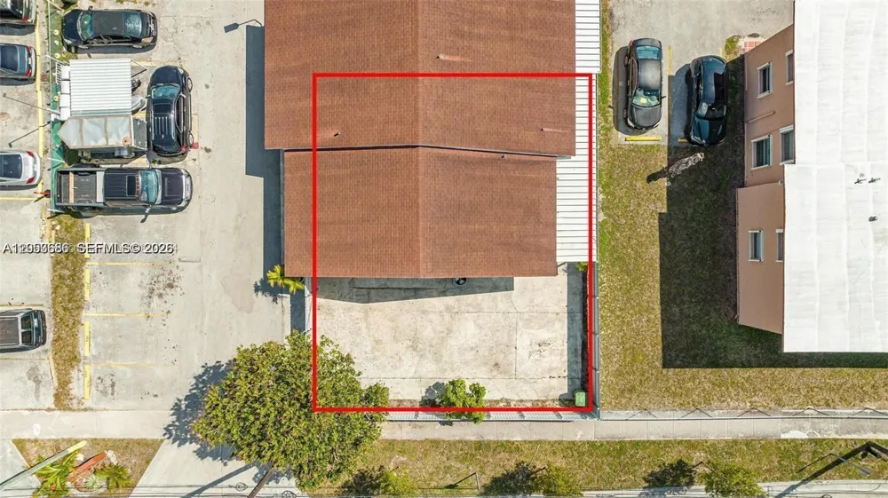 330 W 74th Pl #330 Hialeah, FL 33014