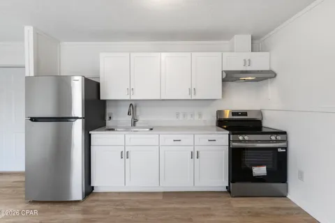 102 Sims Avenue #3