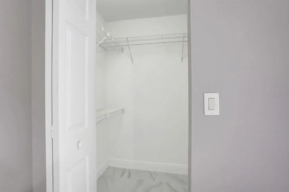 2200 S Cypress Bend Drive #707 Pompano Beach, FL 33069