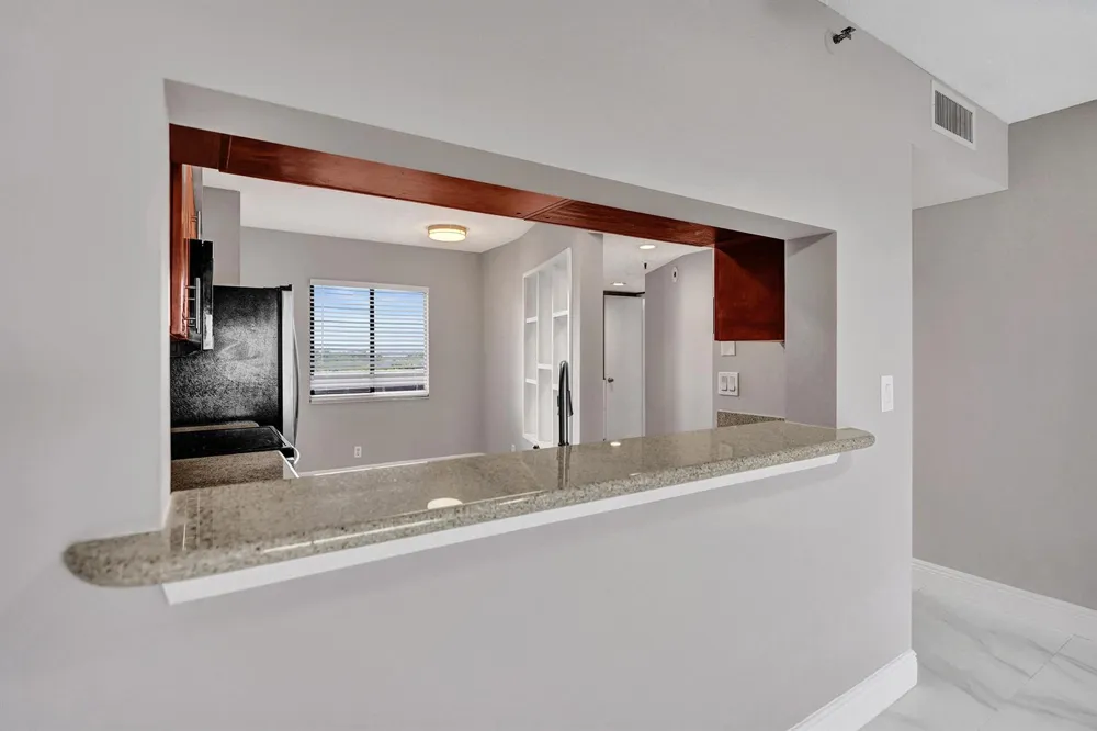 2200 S Cypress Bend Drive #707 Pompano Beach, FL 33069