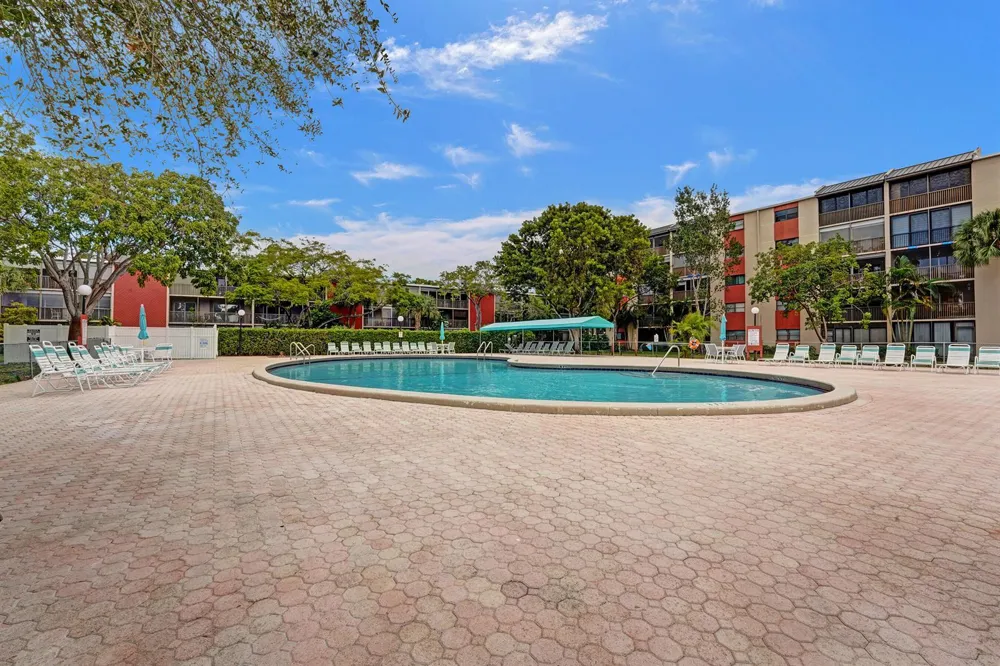 2200 S Cypress Bend Drive #707 Pompano Beach, FL 33069