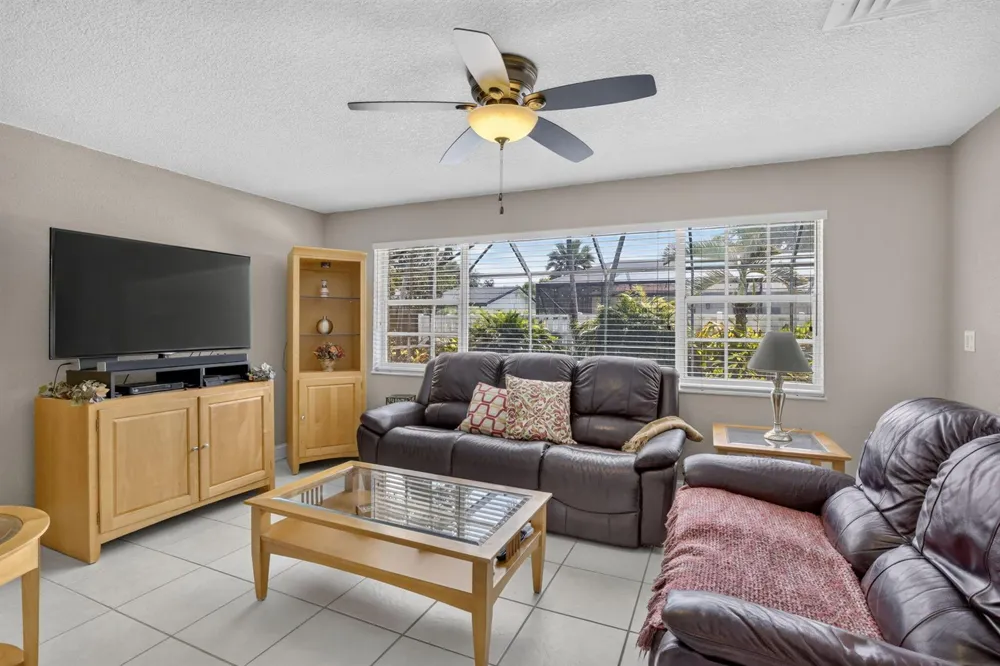 1851 NW 106TH AVENUE Pembroke Pines, FL 33026