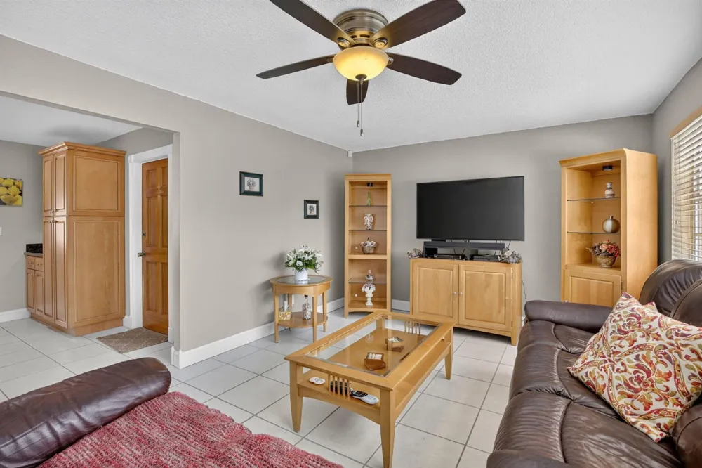 1851 NW 106TH AVENUE Pembroke Pines, FL 33026