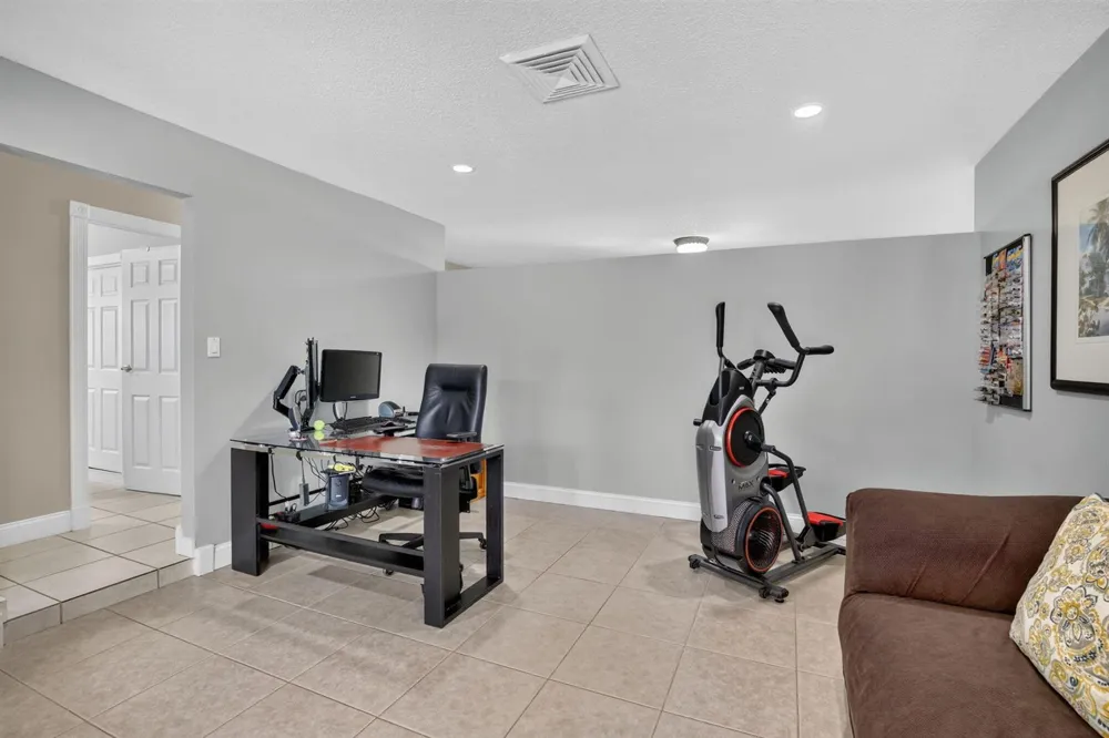 1851 NW 106TH AVENUE Pembroke Pines, FL 33026