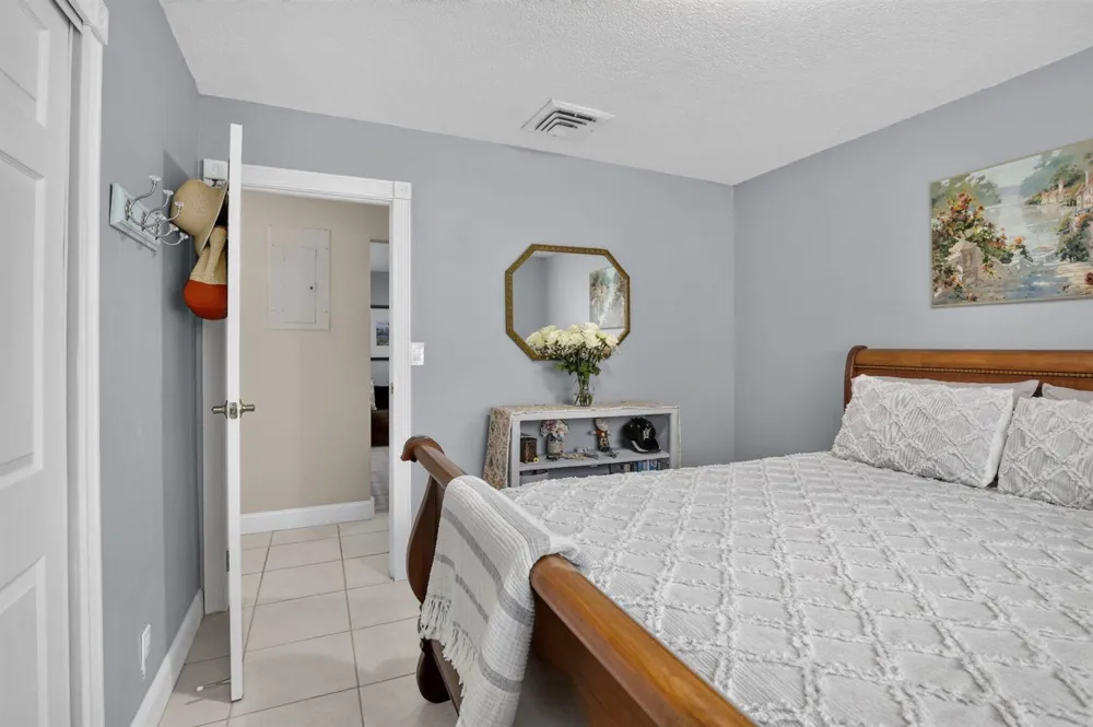 1851 NW 106TH AVENUE Pembroke Pines, FL 33026