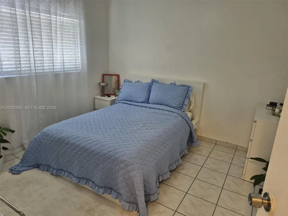 7818 W 34th Ln #25-201 Hialeah, FL 33018