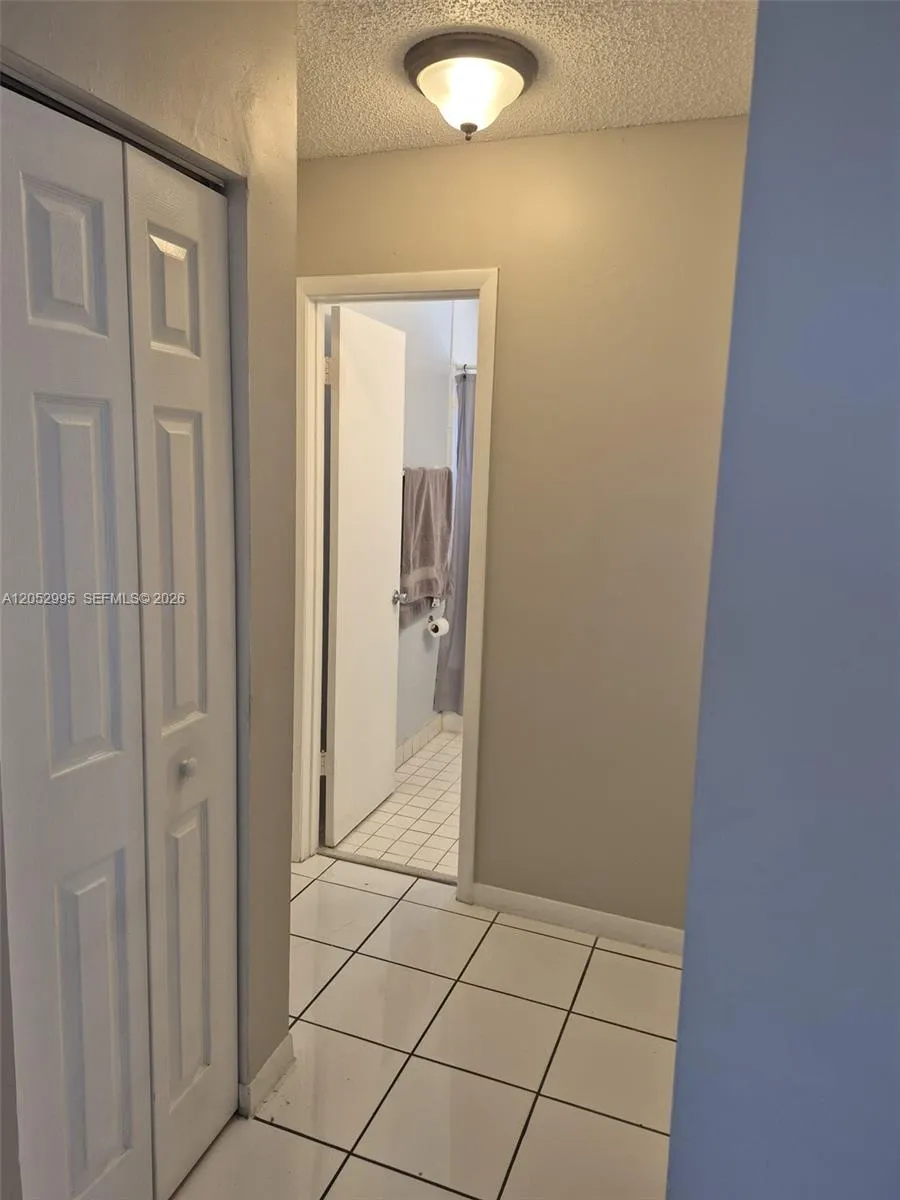 7818 W 34th Ln #25-201 Hialeah, FL 33018