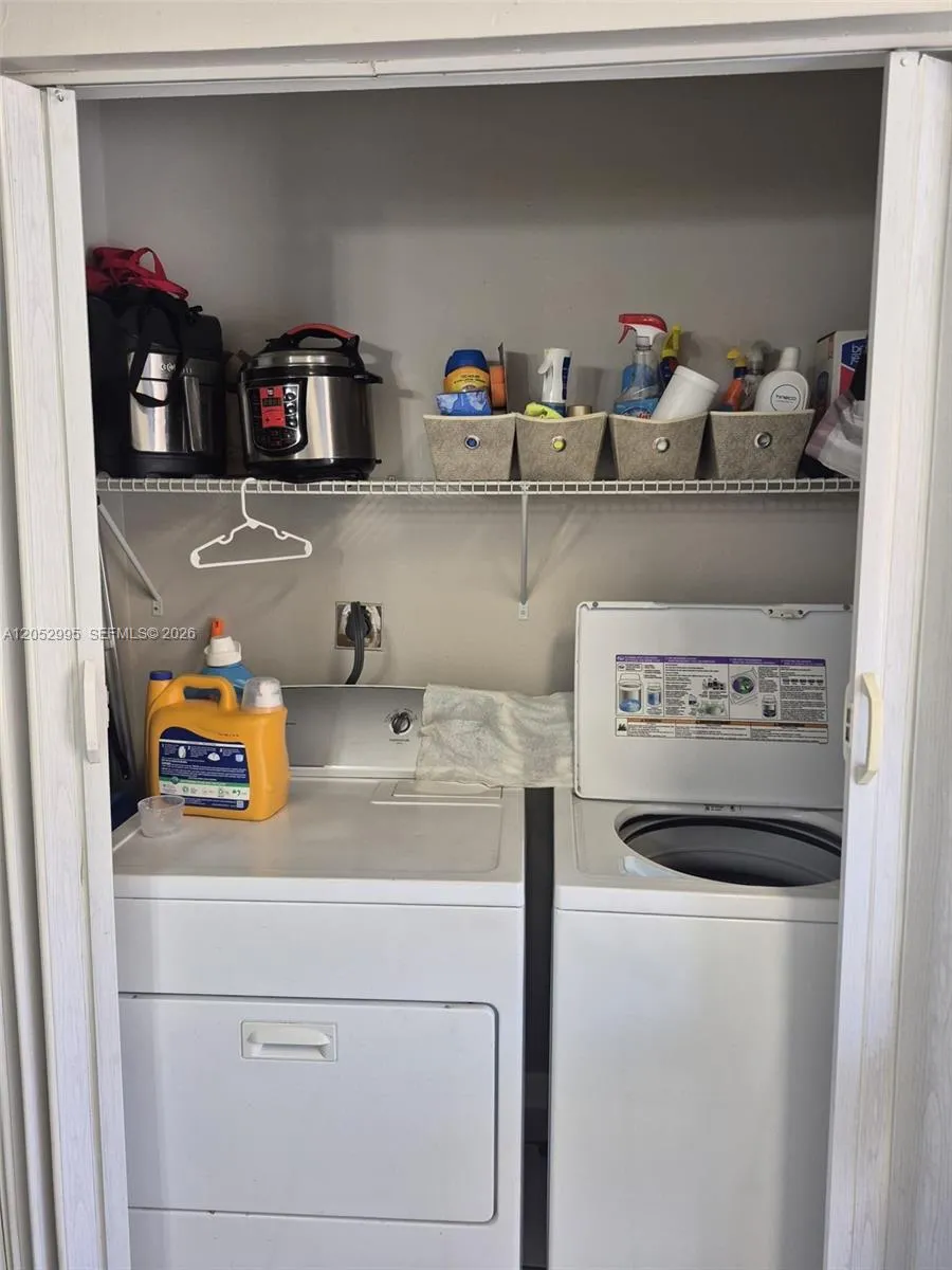 7818 W 34th Ln #25-201 Hialeah, FL 33018