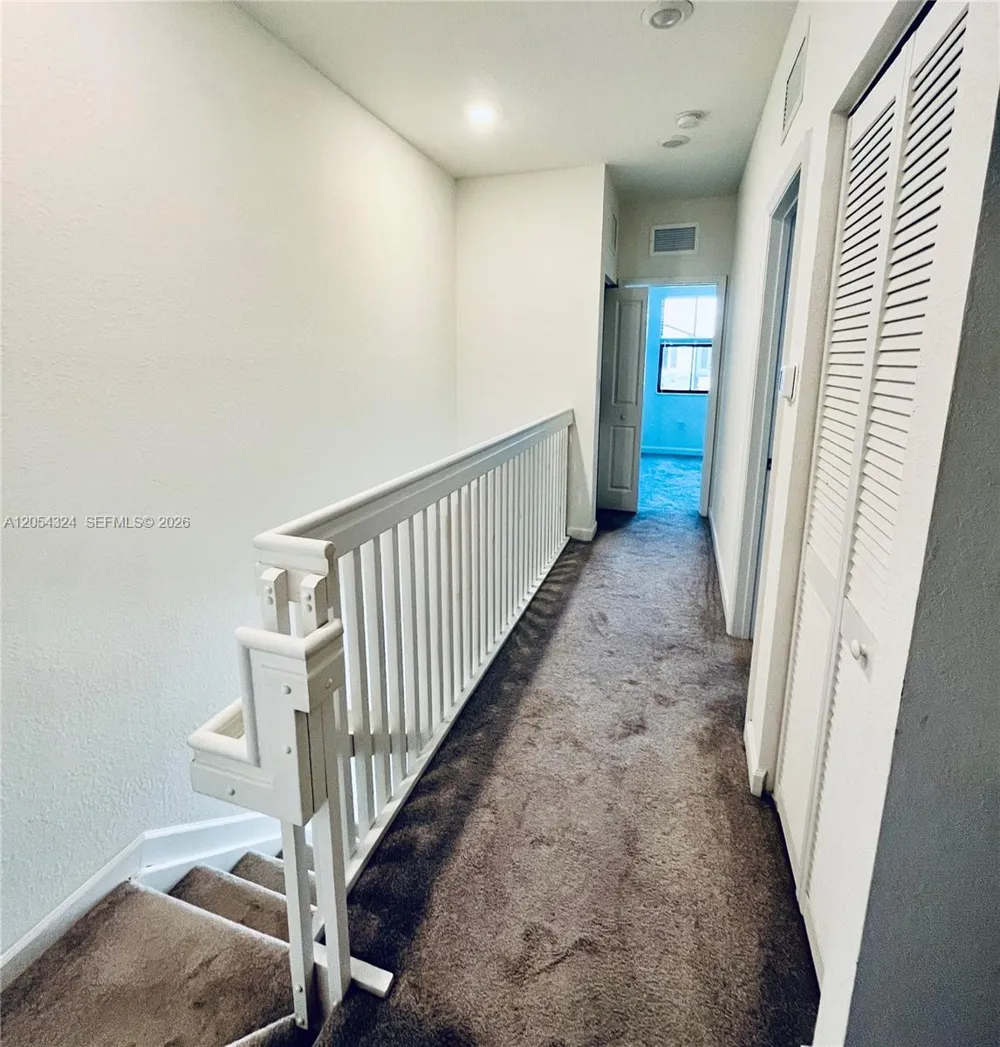 10124 SW 228th Ter Miami, FL 33190