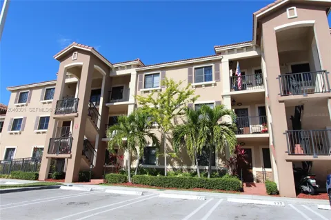 22931 SW 88th Pl #105
