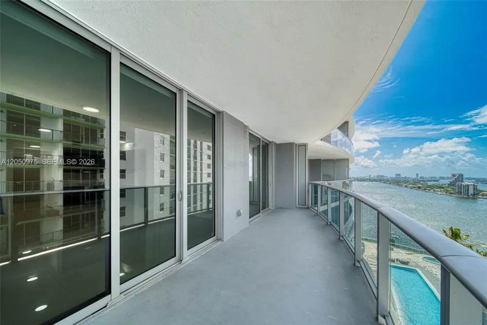 488 NE 18th St #2002 Miami, FL 33132