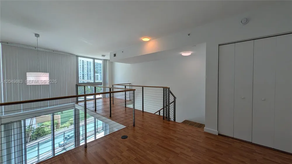 350 S Miami Ave #704 Miami, FL 33130